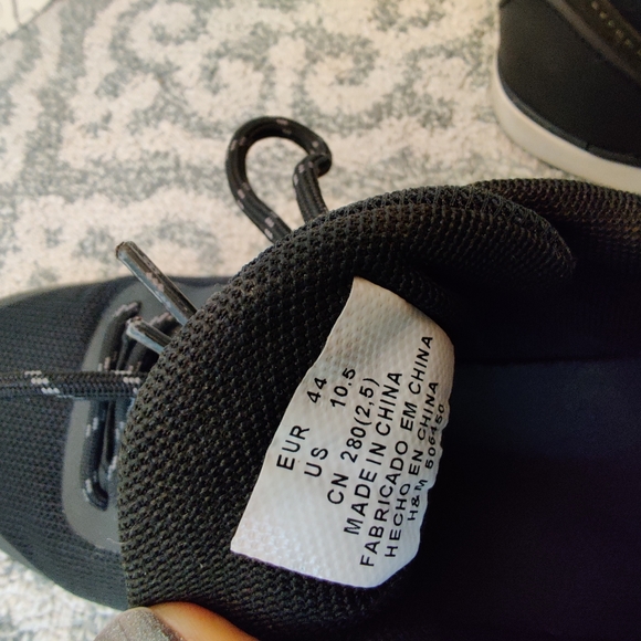 H&M Men's Black & Gray Lace Up Breathable Leather Toe Athletic Gym Shoes 10.5 - Picture 11 of 11